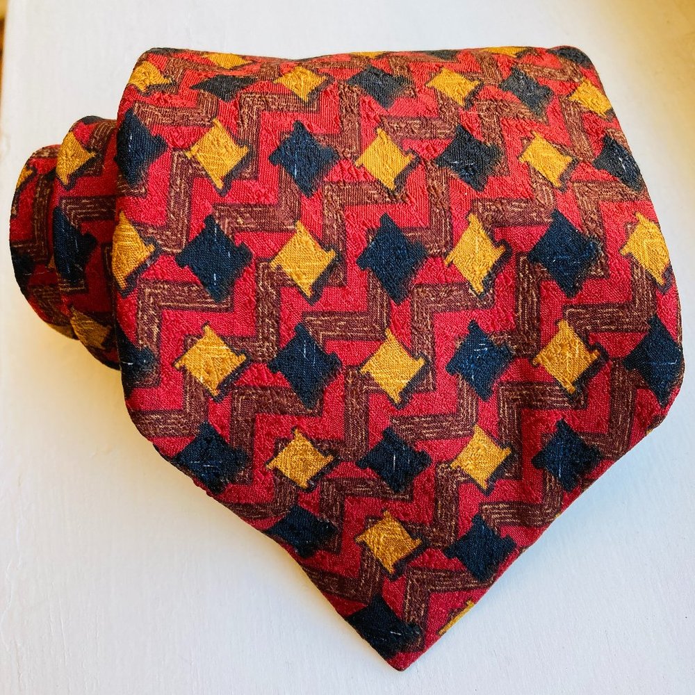 Ermenegildo Zegna Couture Tie. Made in Italy.